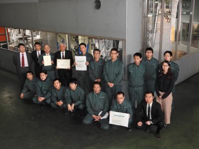 江別精米工場の職員の写真