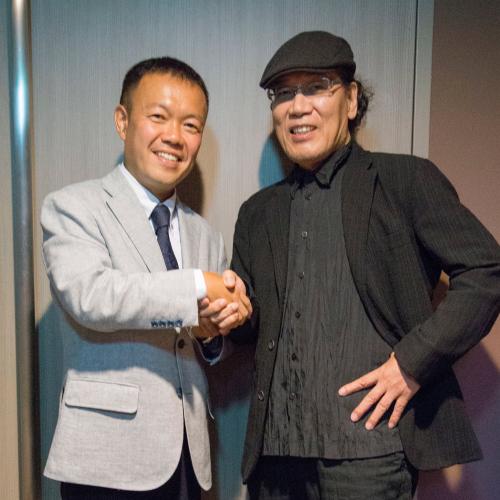 龍田代表理事と吉田類さんの写真