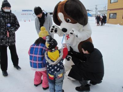 日赤募金活動の写真