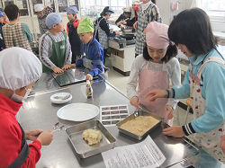 写真：上江別小学校「食育」授業の様子その2