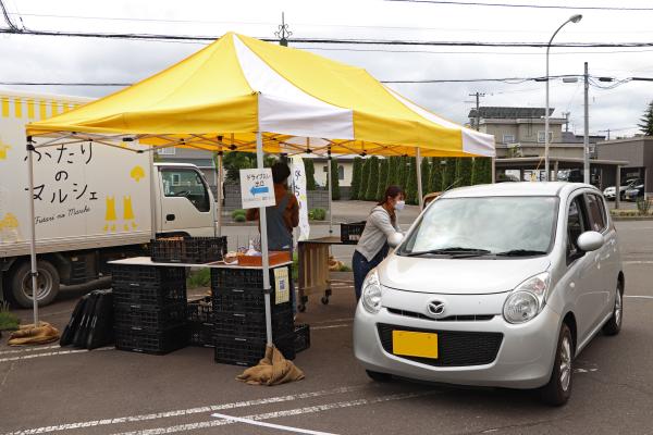 ドライブスルーの様子