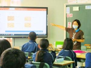 大麻中学校の授業の様子