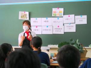 江陽中学校の授業の様子