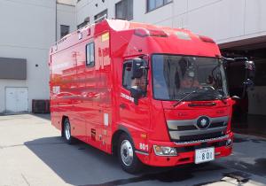 災害支援車（斜め）