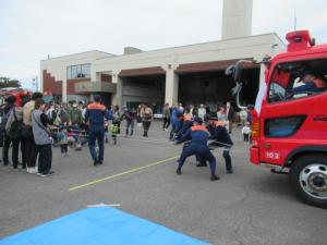 車両綱引き