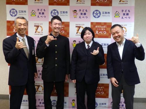 表敬訪問の様子