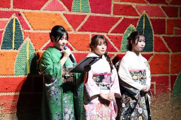 はたちの集い　令和7年度写真