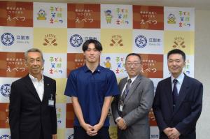 とわの森散会高等学校生徒表敬訪問　競泳