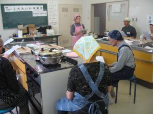 ふれあい料理教室の様子