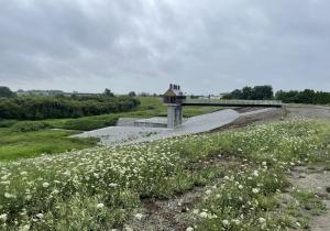 江別市河川の事務所風景