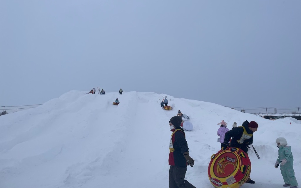 巨大滑り台全景2026