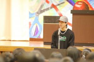 二階堂蓮選手が大麻東中学校を訪問2