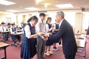 全国中学校体育大会に出場する生徒が表敬訪問4