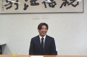 プロゴルファー片岡尚之選手が表敬訪問　③