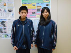 江陽中学校から取材に訪れた2名の生徒さん