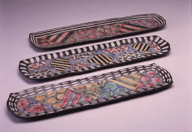 堂前守人　幾何文長皿の写真